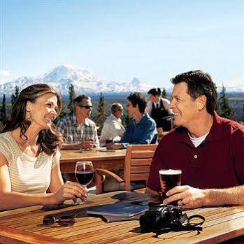 Copper River Princess Wilderness Lodge Copper Center ภายนอก รูปภาพ
